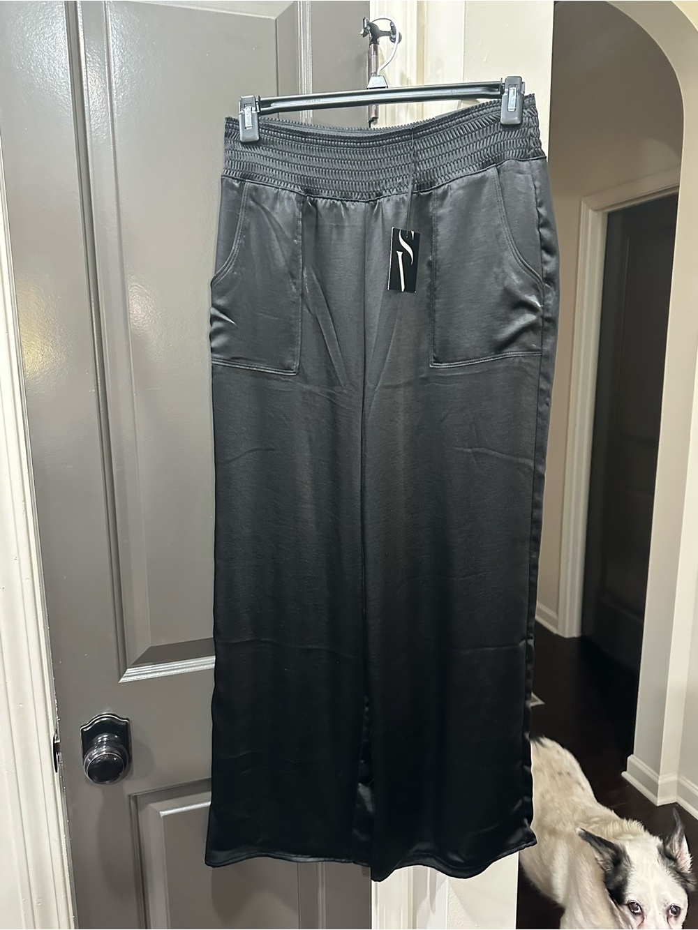 Simply Vera Vera Wang Silky Black Pants NWT Sz Medium
